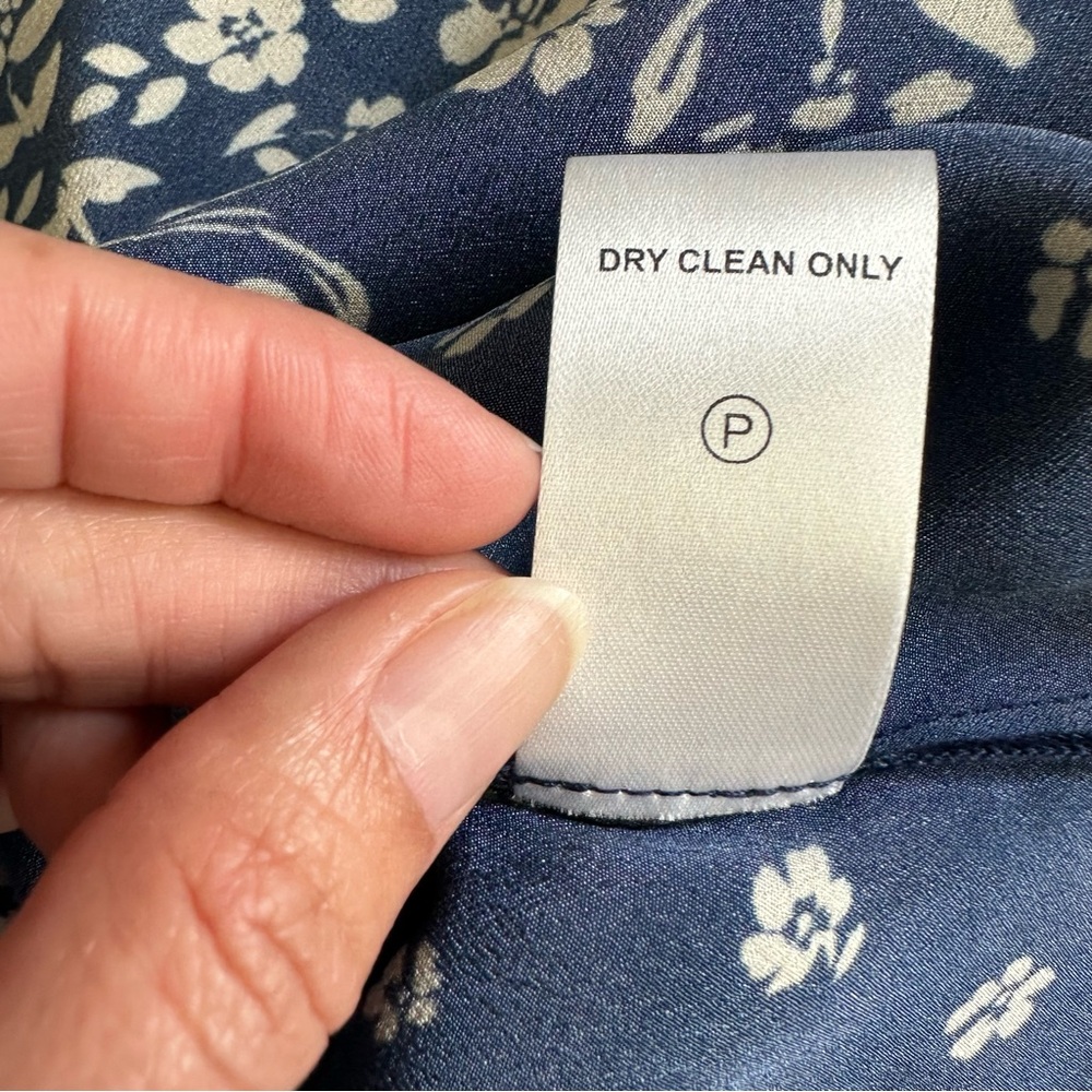 Gliner Farrar Florence Mystic Meadow Blouse in Blue Size Medium - Picture 10 of 10